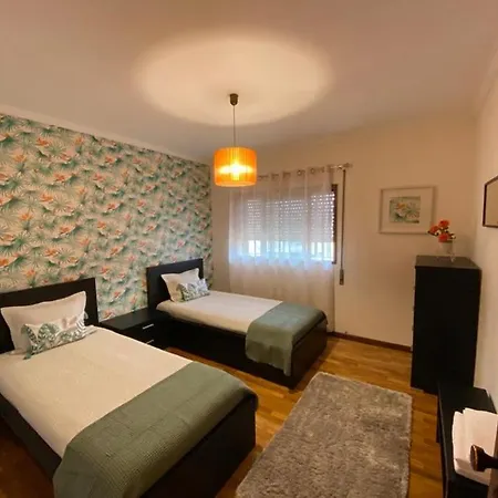 Апартаменты Cavadas House *